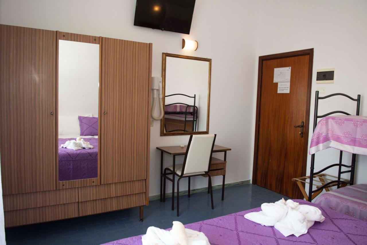 Hotel Sara Cesena Bagian luar foto
