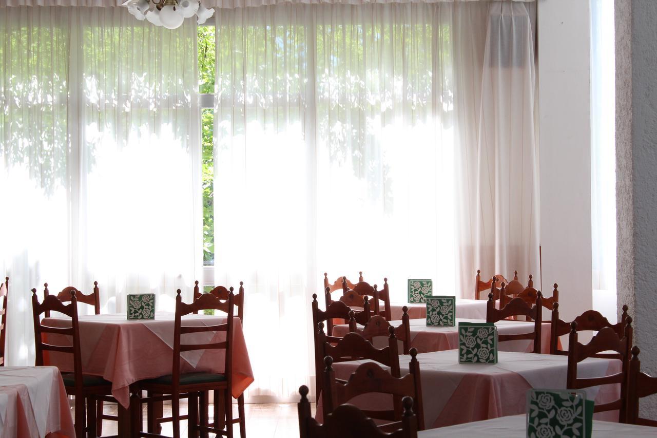Hotel Sara Cesena Bagian luar foto
