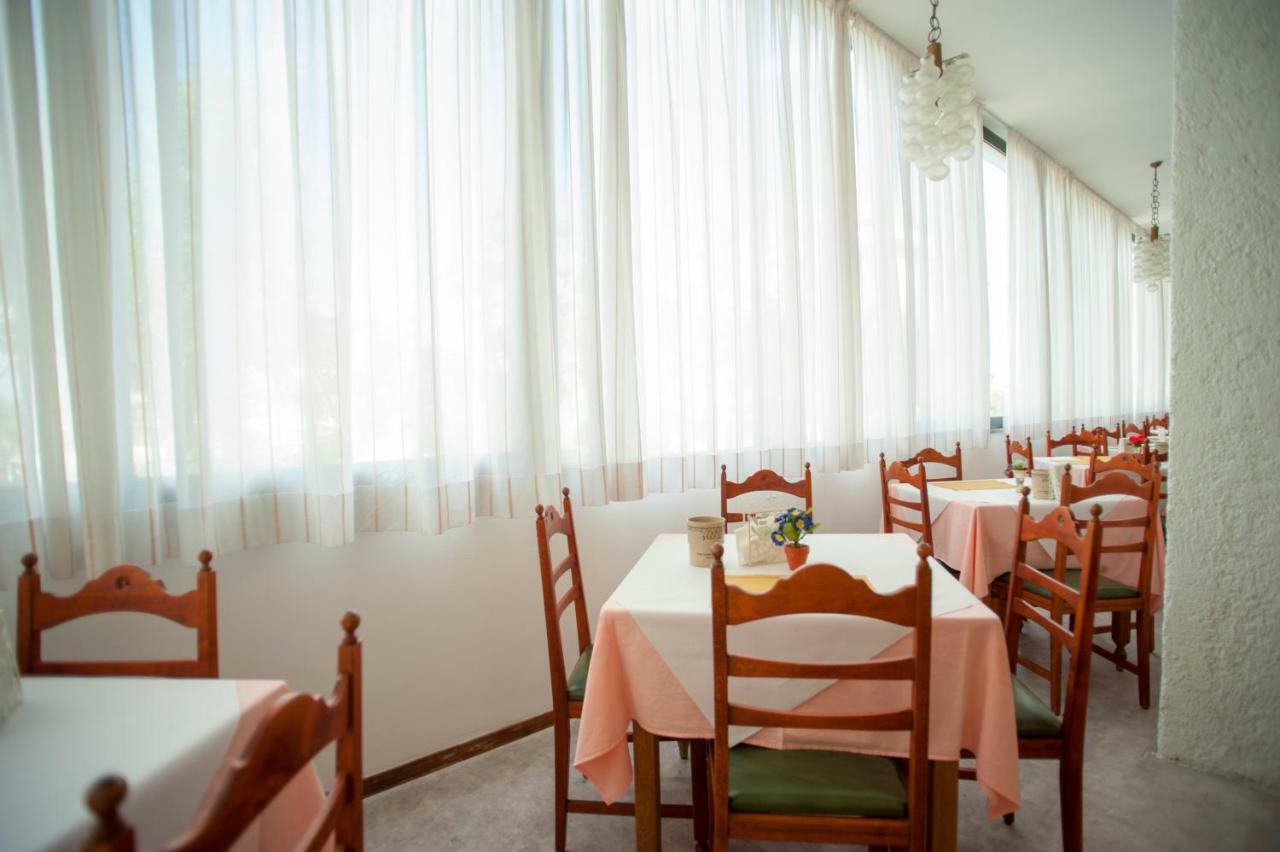 Hotel Sara Cesena Bagian luar foto